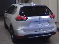 Цена авто Nissan X-Trail с аукционов Японии, номер кузова NT32, пробег 96 000, оценка 8