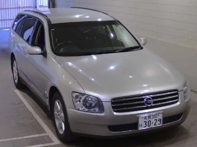 Nissan Stagea