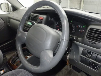 SUZUKI ESCUDO