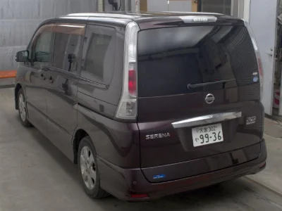 NISSAN SERENA