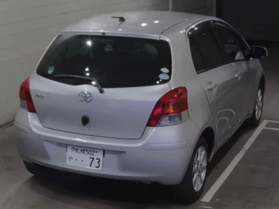 TOYOTA VITZ