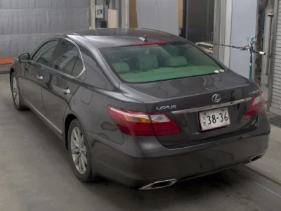 LEXUS LS