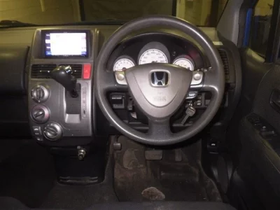 HONDA MOBILIO SPIKE