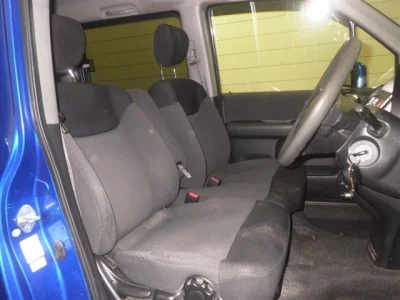 HONDA MOBILIO SPIKE