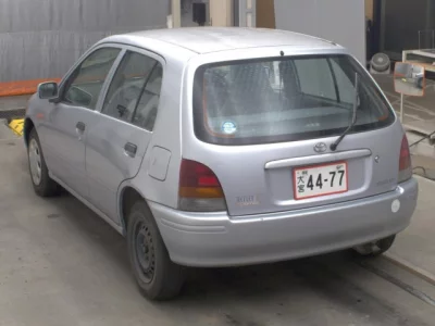 TOYOTA STARLET