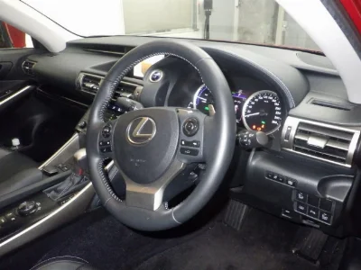 LEXUS IS