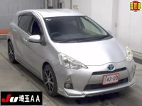 Цена авто Toyota Aqua с аукционов Японии, номер кузова NHP10, пробег 85 000, оценка 2