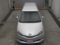 Цена авто Toyota Wish с аукционов Японии, номер кузова ZGE20G, пробег 71 000, оценка 8
