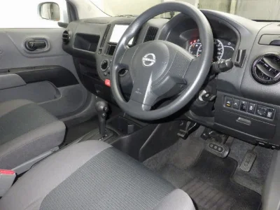 NISSAN AD