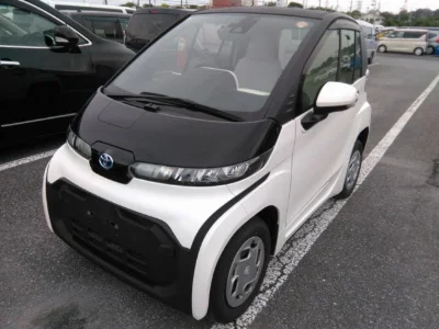 TOYOTA C+POD