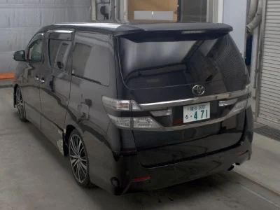 TOYOTA VELLFIRE