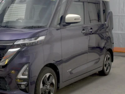 NISSAN ROOX