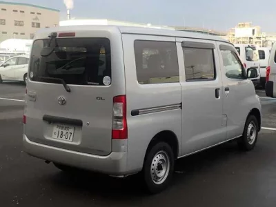 TOYOTA TOWN ACE VAN