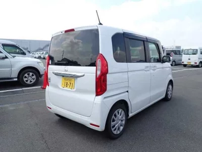 HONDA N BOX