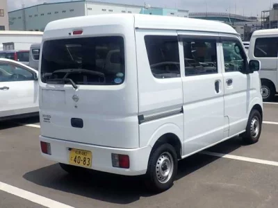 NISSAN CLIPPER VAN