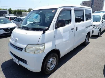 TOYOTA TOWN ACE VAN