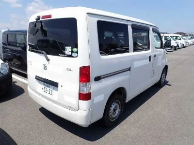 TOYOTA TOWN ACE VAN