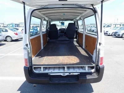 NISSAN CARAVAN