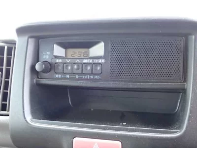 NISSAN CLIPPER VAN