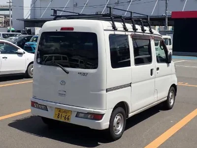 DAIHATSU HIJET VAN