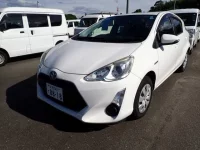 Цена авто Toyota Aqua с аукционов Японии, номер кузова NHP10, пробег 113 000, оценка 6