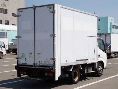TOYOTA DYNA
