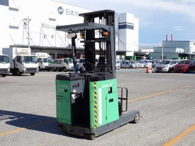 TOYOTA  FORKLIFT 