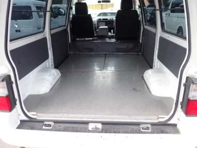 MAZDA BONGO VAN