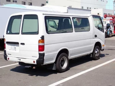 TOYOTA DYNA