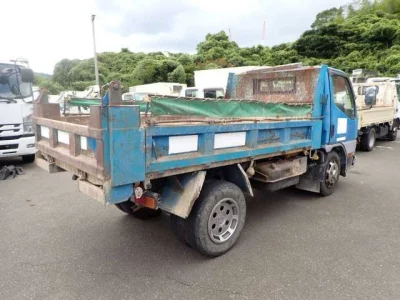 MITSUBISHI CANTER