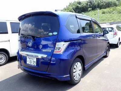 HONDA FREED