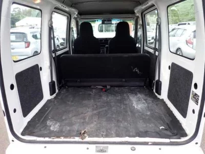 DAIHATSU HIJET VAN