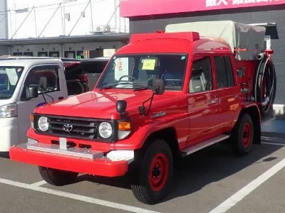 TOYOTA LAND CRUISER