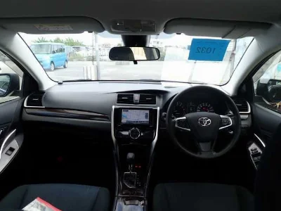 TOYOTA PREMIO