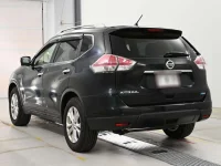 Цена авто Nissan X-Trail с аукционов Японии, номер кузова NT32, пробег 80 000, оценка 2