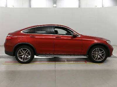 MERCEDES BENZ GLC