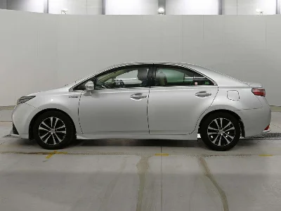 TOYOTA SAI