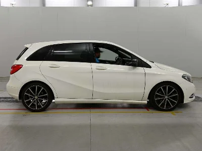 MERCEDES BENZ B CLASS