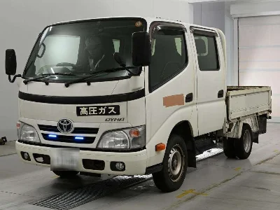 TOYOTA DYNA