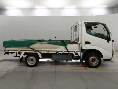 TOYOTA DYNA