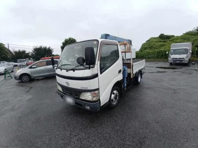 TOYOTA DYNA