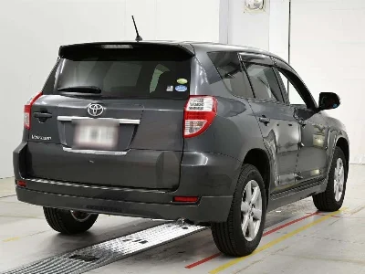 TOYOTA VANGUARD