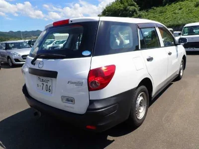 MAZDA FAMILIA VAN
