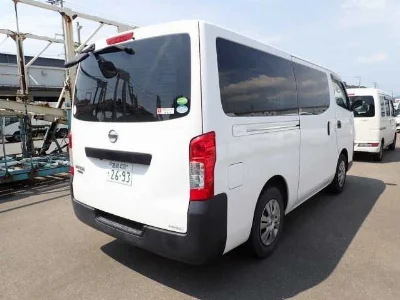 NISSAN NV350 CARAVAN