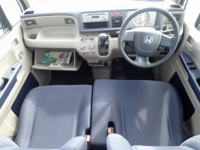 HONDA LIFE