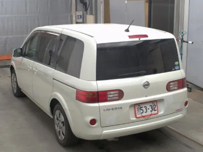 NISSAN LAFESTA