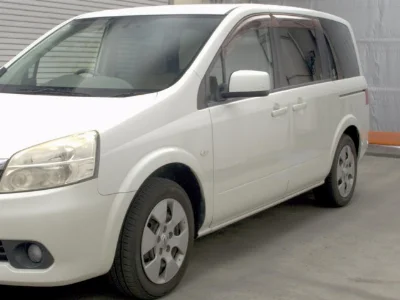 NISSAN LAFESTA