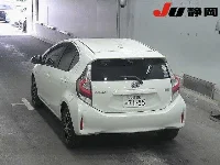 Цена авто Toyota Aqua с аукционов Японии, номер кузова NHP10, пробег 57 000, оценка 3