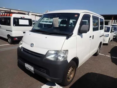 TOYOTA TOWN ACE VAN