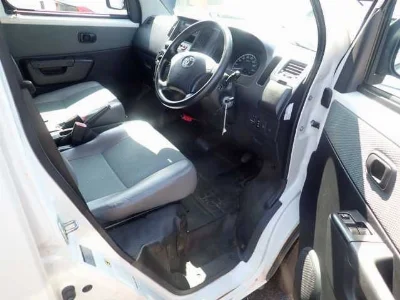TOYOTA TOWN ACE VAN